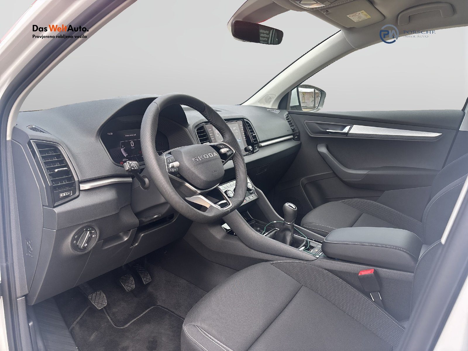 2026 Škoda Karoq — fotografija 9
