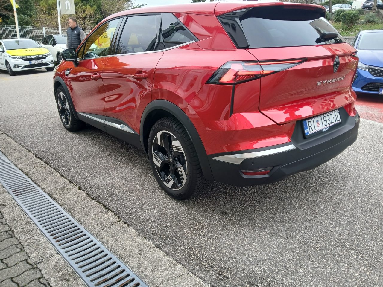 2026 Renault Symbioz — fotografija 10