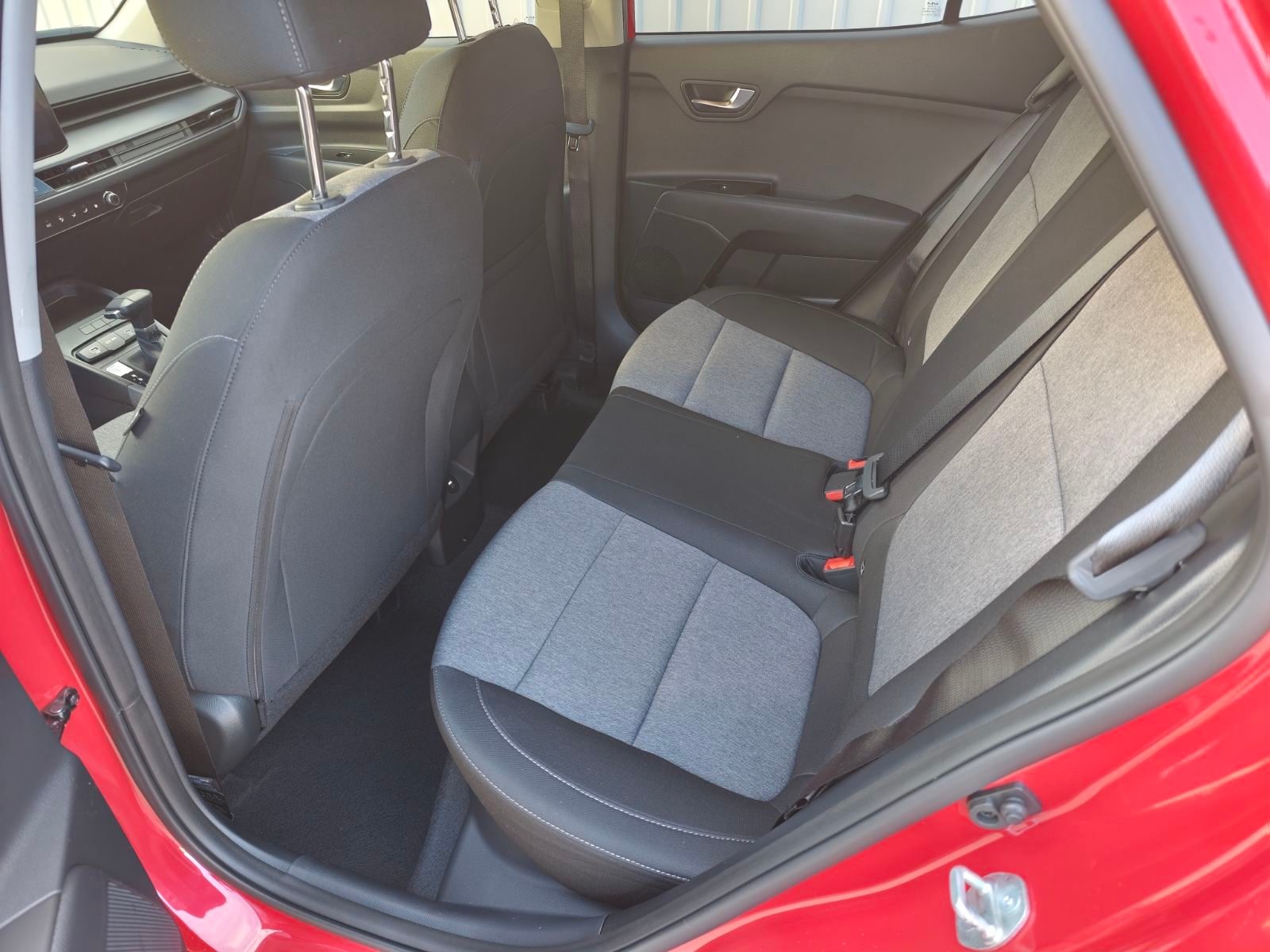 2026 Kia Stonic — fotografija 8