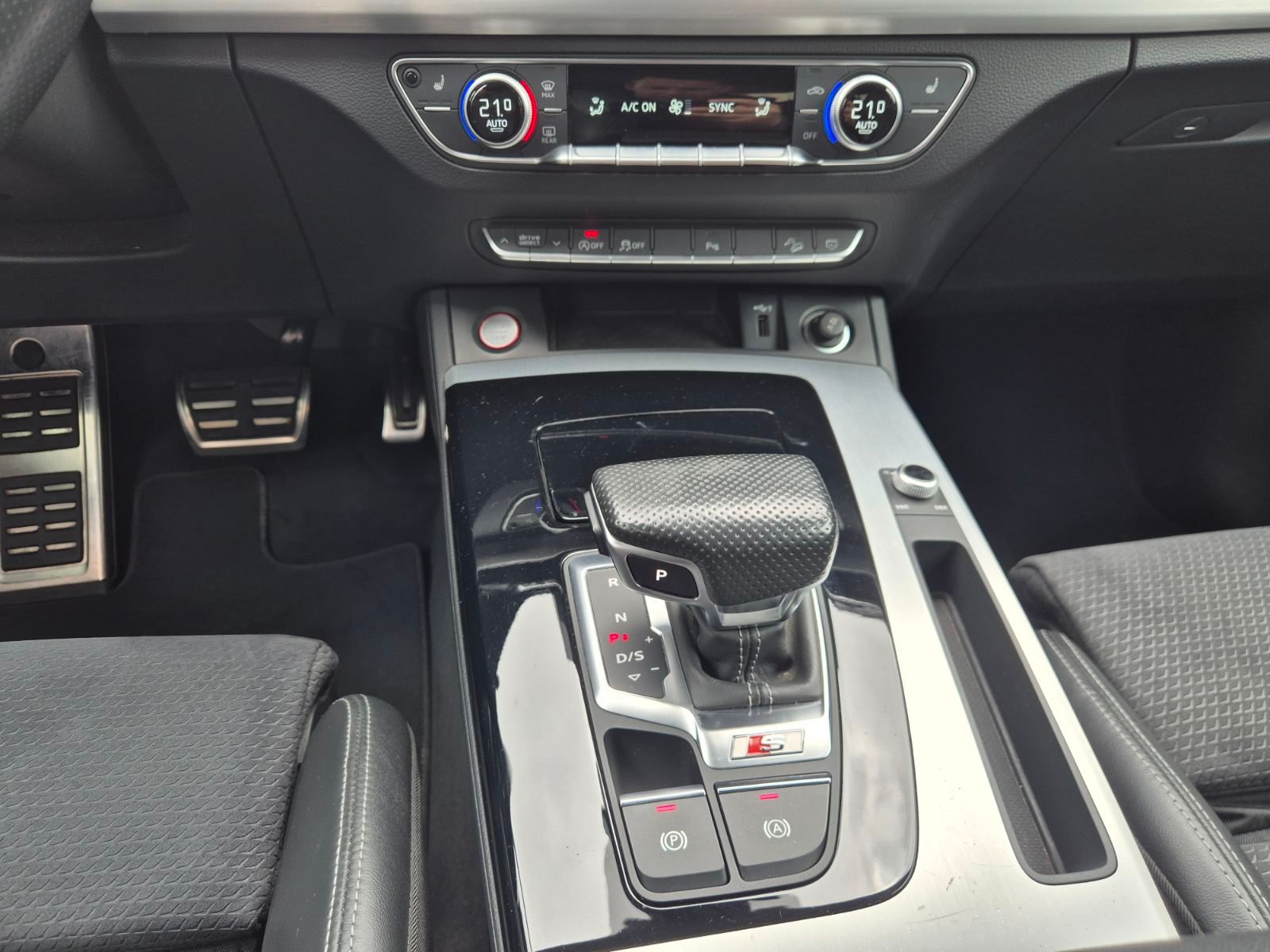 2021 Audi Q5 S line — fotografija 20