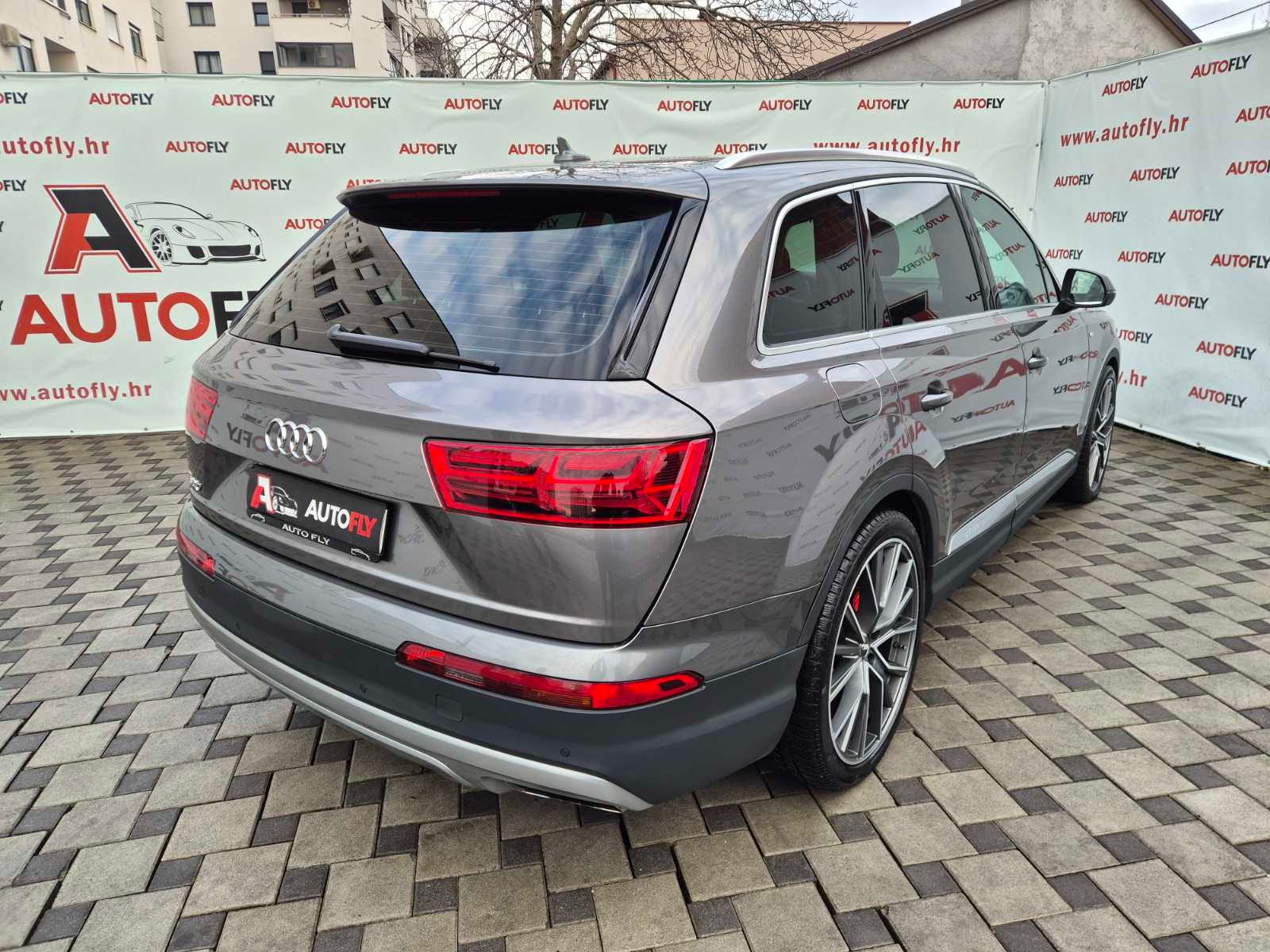 2015 Audi Q7 S line — fotografija 8