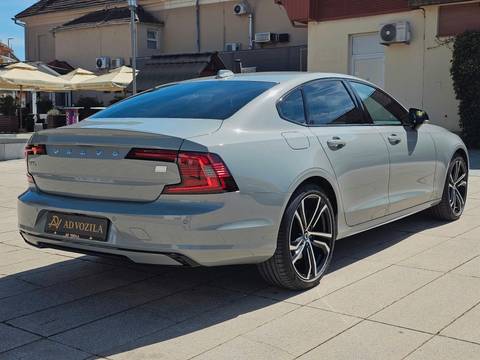 2023 Volvo S90 — sličica 5