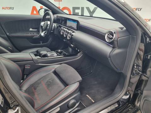 2019 Mercedes-Benz CLA — sličica 18