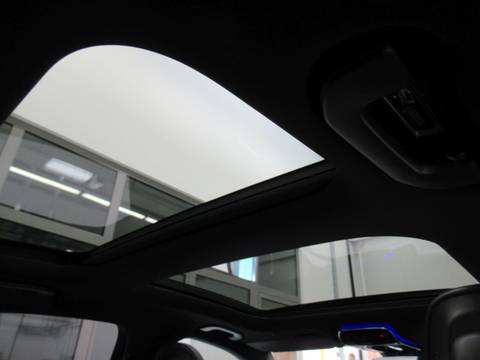 2025 Mercedes-Benz C-klasa — sličica 12