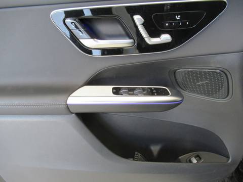 2025 Mercedes-Benz GLC AMG Line — sličica 16