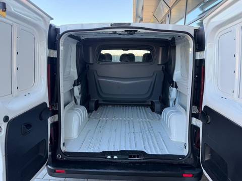 2019 Opel Vivaro — sličica 24