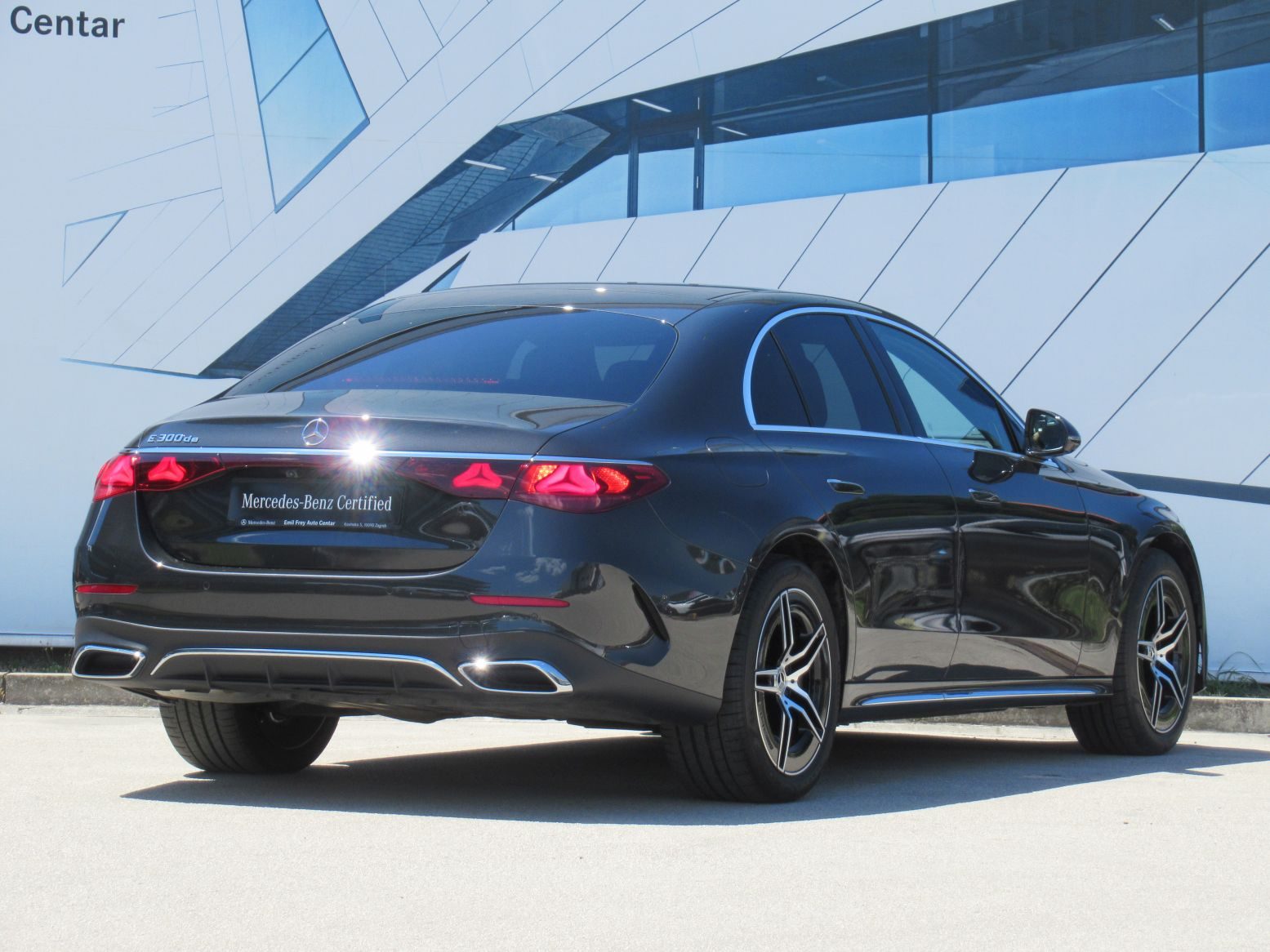 2025 Mercedes-Benz E-klasa AMG Line — fotografija 6
