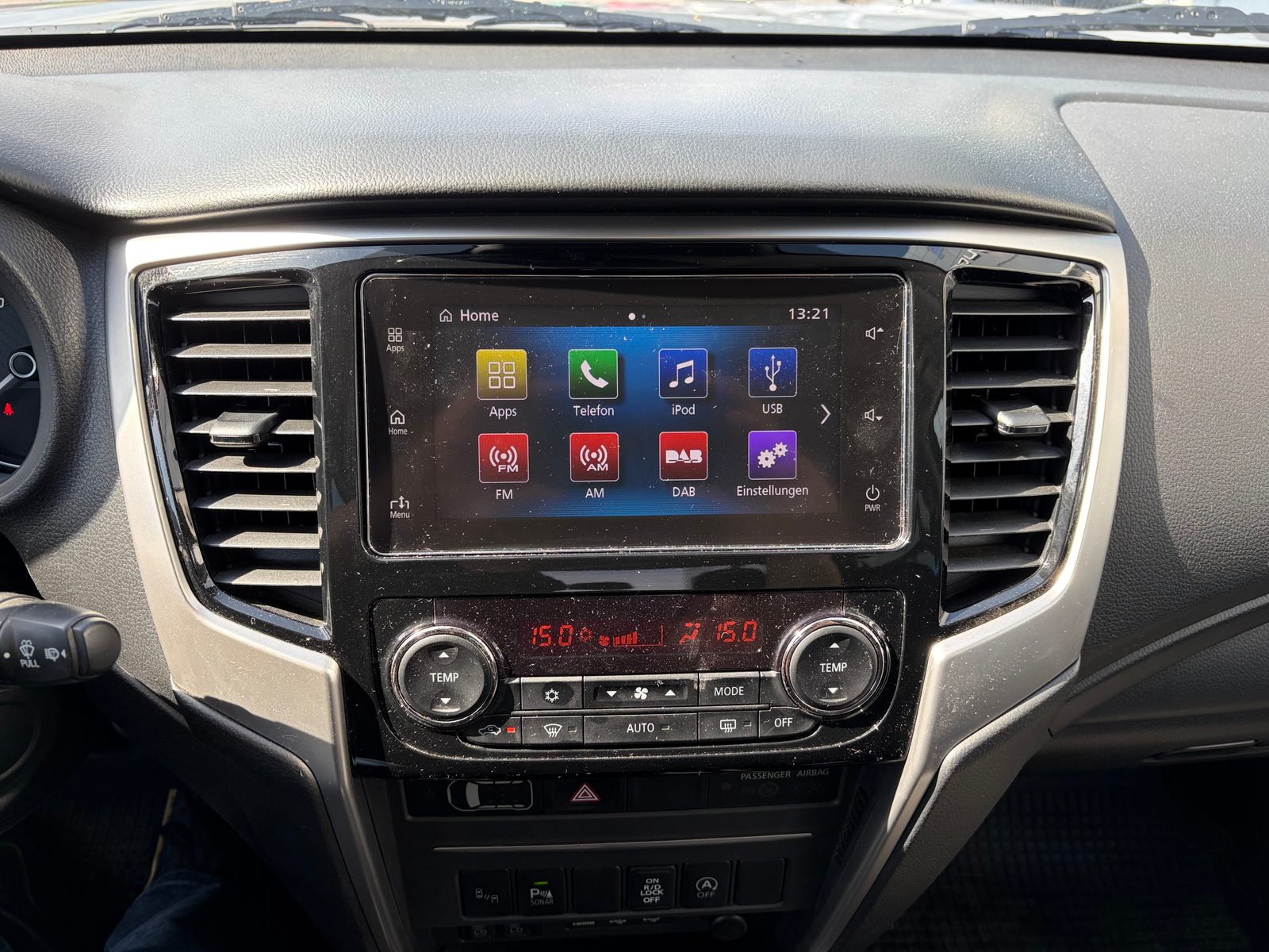 2021 Mitsubishi L-200 — fotografija 11