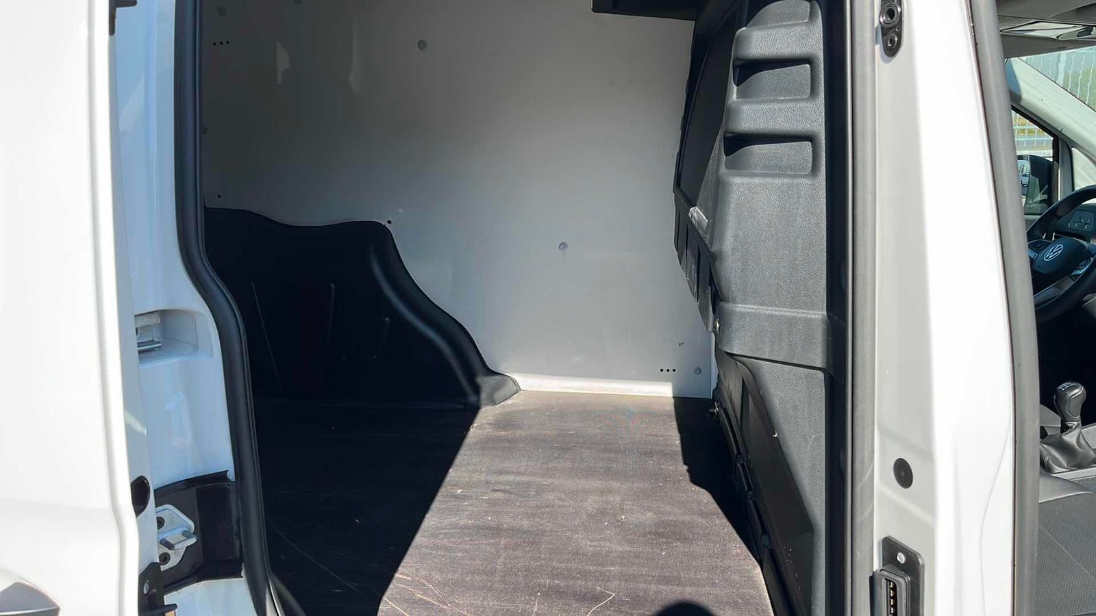 2022 Volkswagen Caddy — fotografija 10