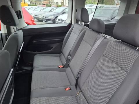 2022 Volkswagen Caddy — sličica 14