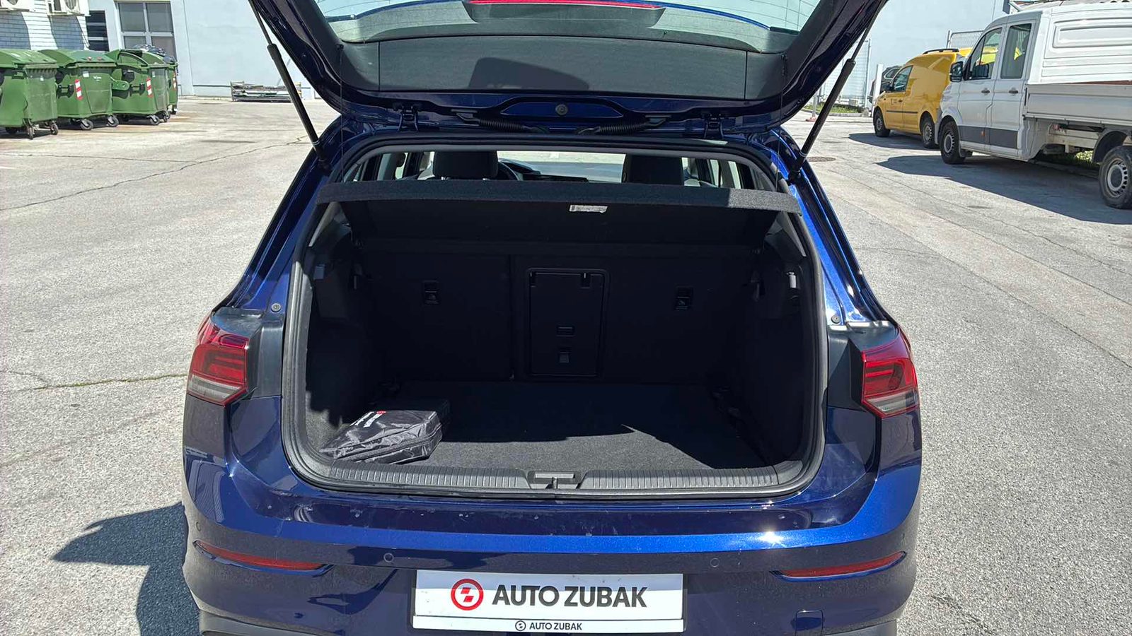 2024 Volkswagen Golf — fotografija 12