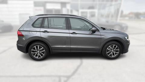 2017 Volkswagen Tiguan — sličica 8