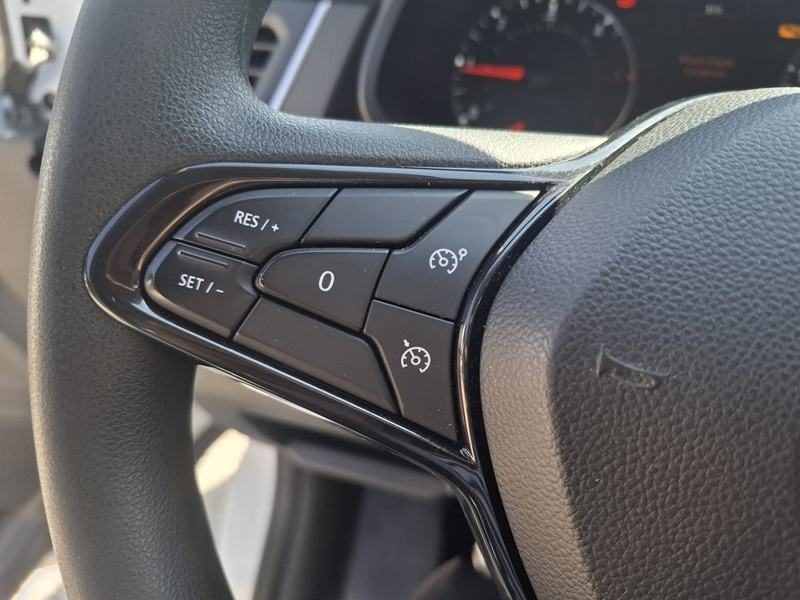 2022 Renault Trafic — fotografija 15