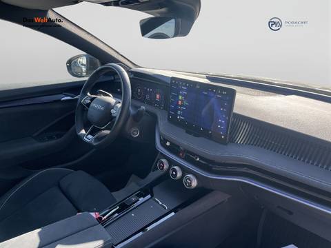 2025 Škoda Superb Sportline — sličica 10