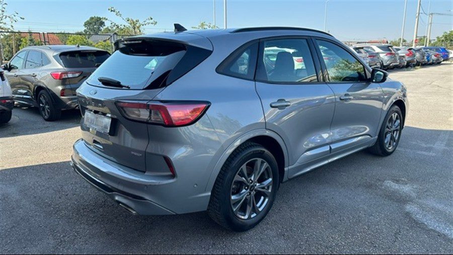 2023 Ford Kuga — fotografija 5