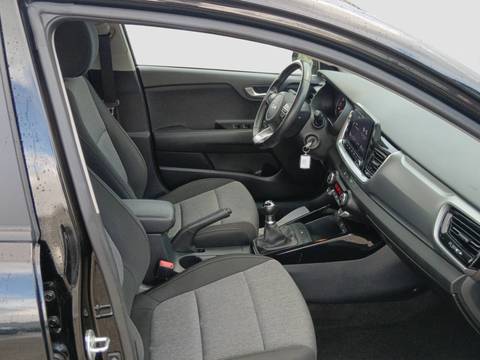 2023 Kia Stonic — sličica 13