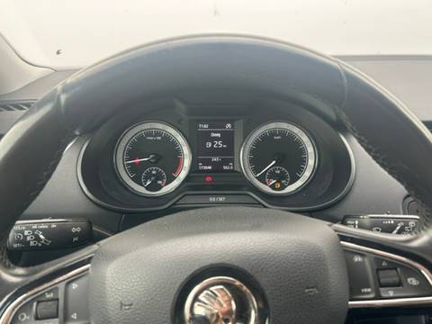 2019 Škoda Octavia — sličica 10
