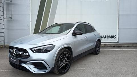 2025 Mercedes-Benz GLA AMG Line