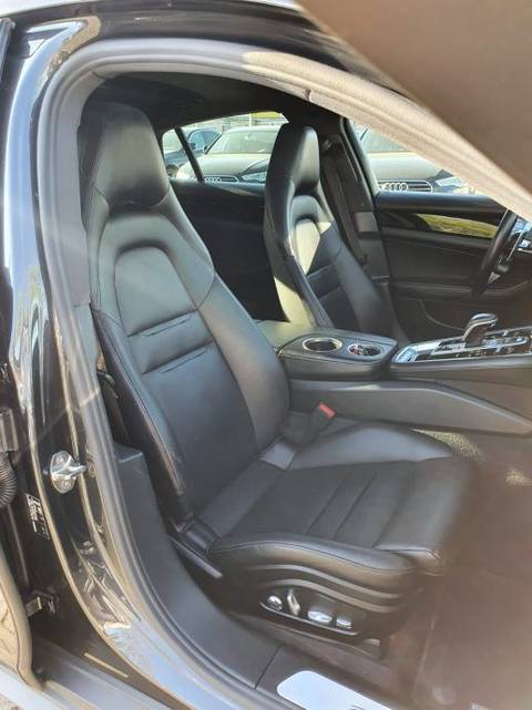2017 Porsche Panamera — sličica 9