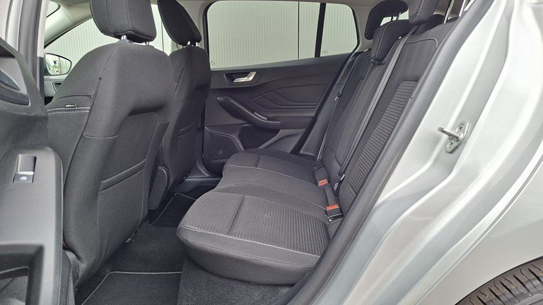 2023 Ford Focus — fotografija 7