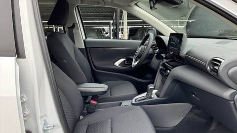 2026 Toyota Yaris Cross — sličica 8