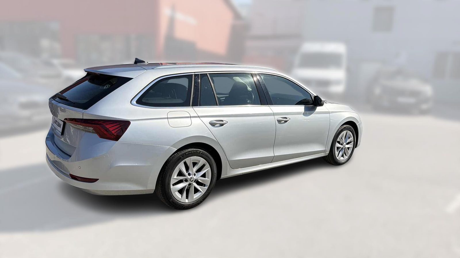 2023 Škoda Octavia Combi — fotografija 7