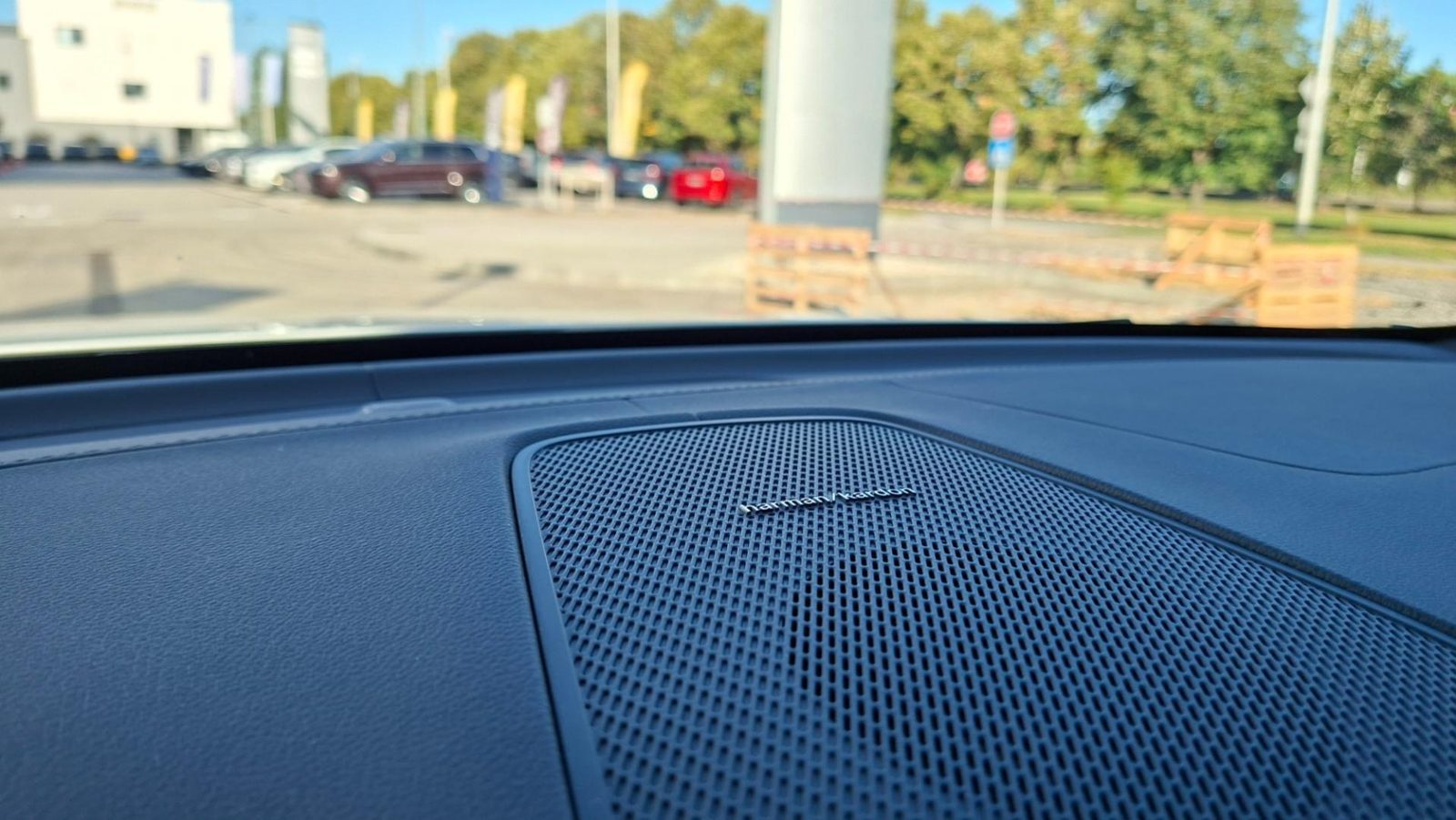 2025 Volvo XC60 — fotografija 18