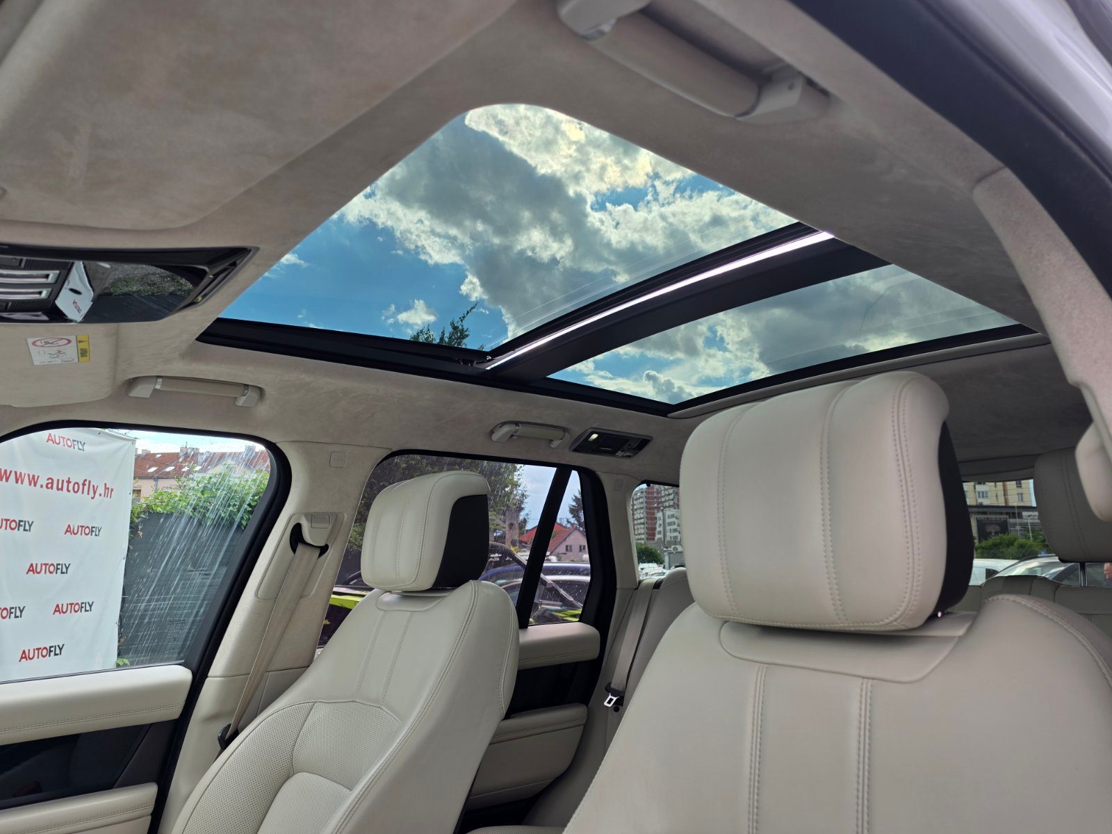 2019 Land Rover Range Rover — fotografija 19
