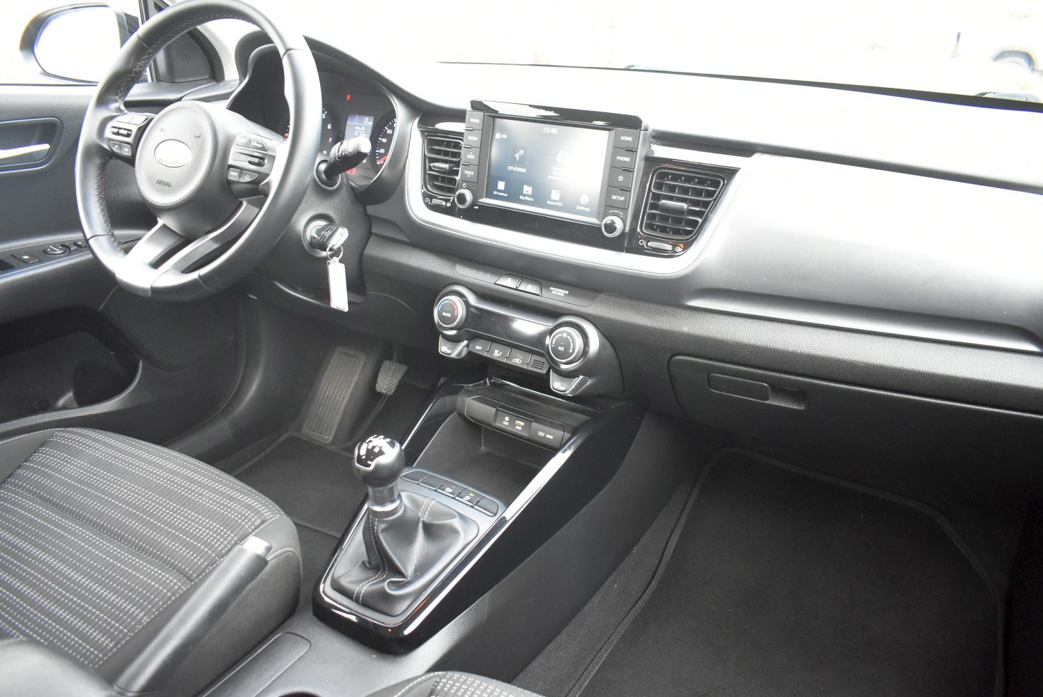 2020 Kia Stonic — fotografija 7