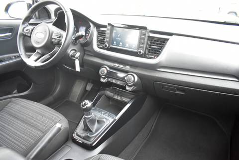 2020 Kia Stonic — sličica 7