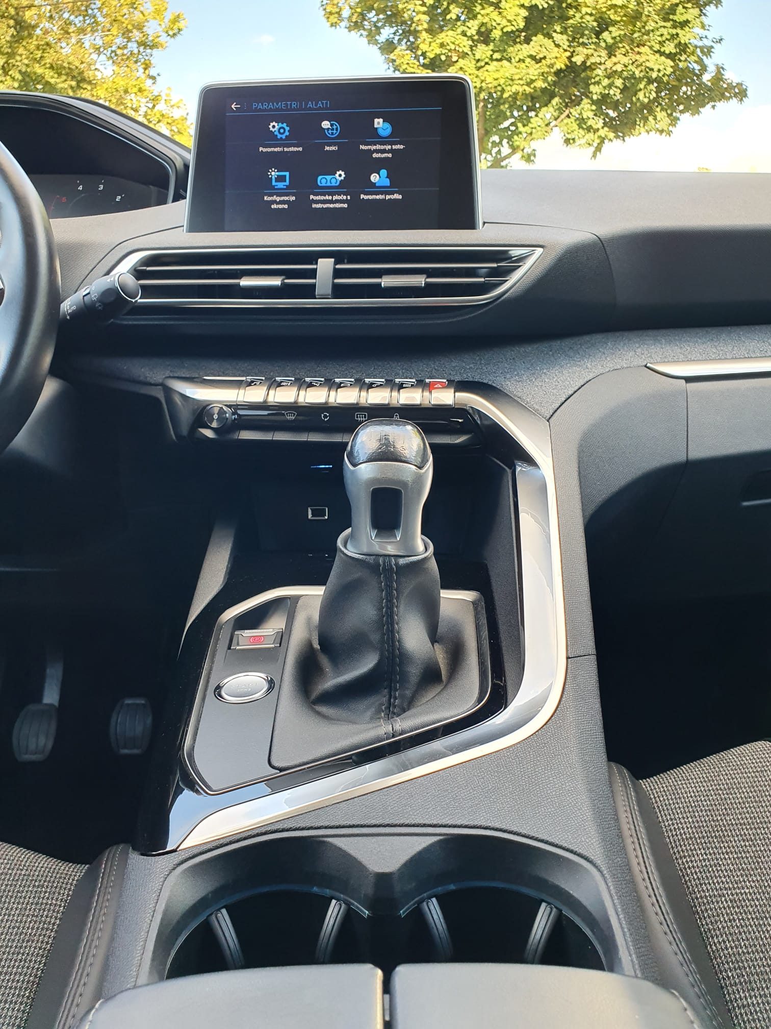 2017 Peugeot 3008 — fotografija 15