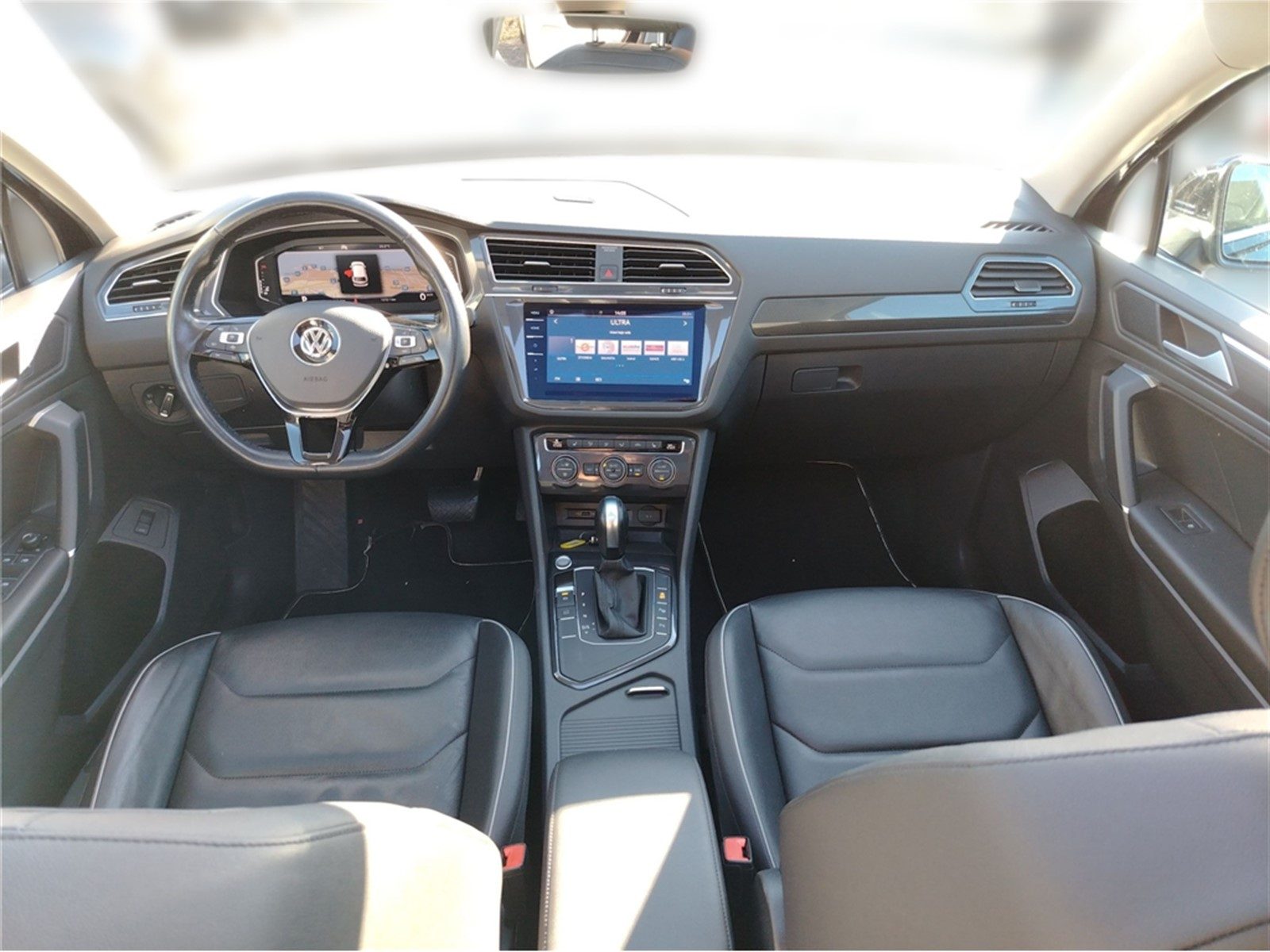 2020 Volkswagen Tiguan — fotografija 10
