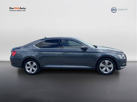 2021 Škoda Superb — sličica 7