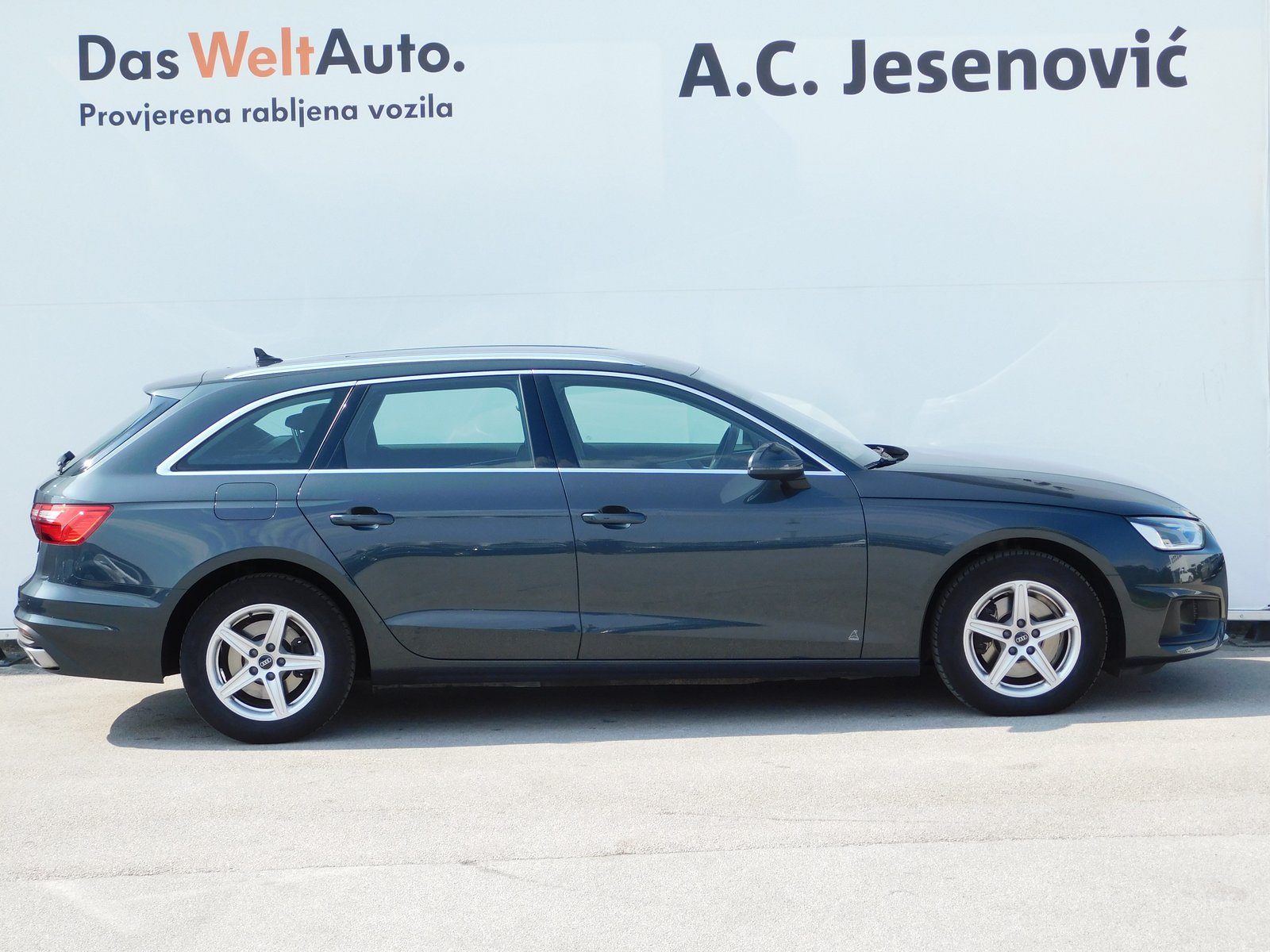 2021 Audi A4 Avant — fotografija 4