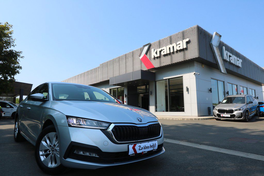 2021 Škoda Octavia — fotografija 18