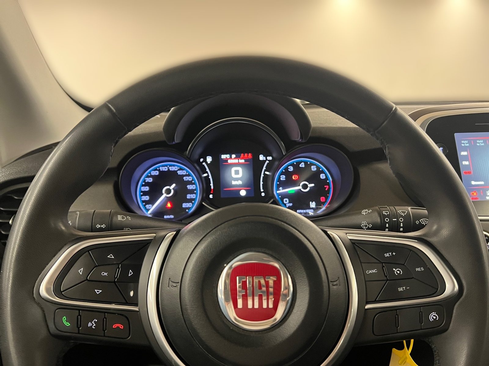 2023 Fiat 500X — fotografija 16