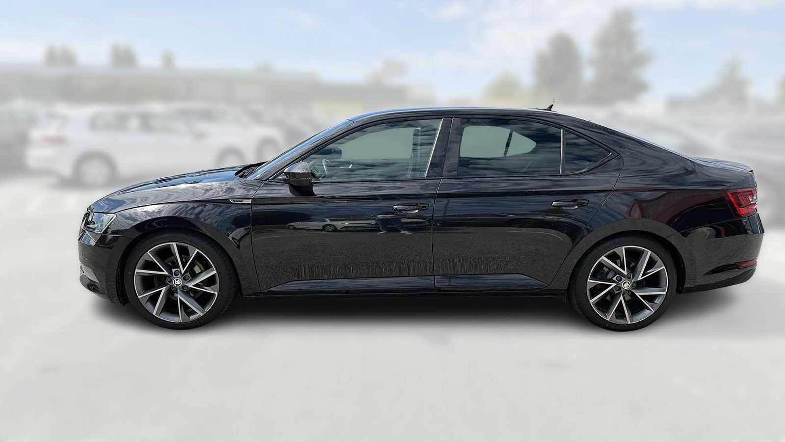 2019 Škoda Superb — fotografija 4