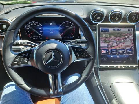 2023 Mercedes-Benz GLC — sličica 9