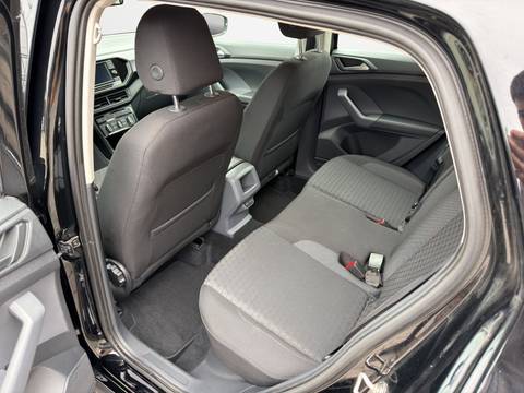 2019 Volkswagen T-Cross — sličica 15