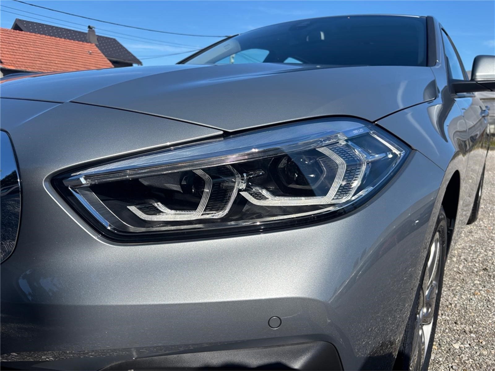 2023 BMW Serija 1 — fotografija 5