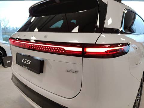 2025 XPENG G9 — sličica 13