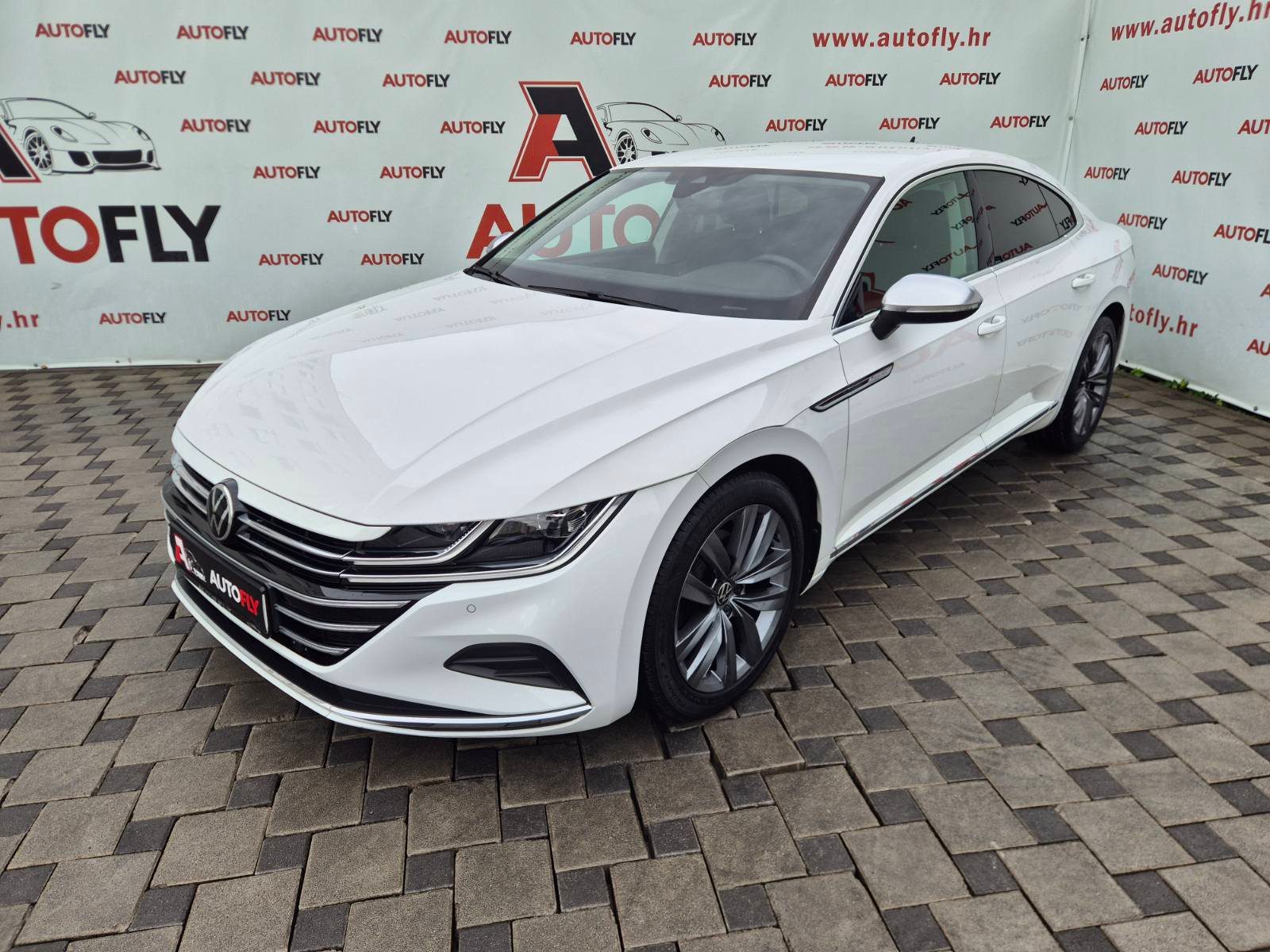 2021 Volkswagen Arteon Highline — fotografija 9