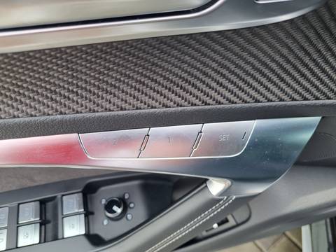 2020 Audi RS6 — sličica 21