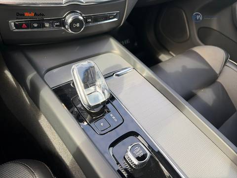 2024 Volvo XC60 — sličica 19