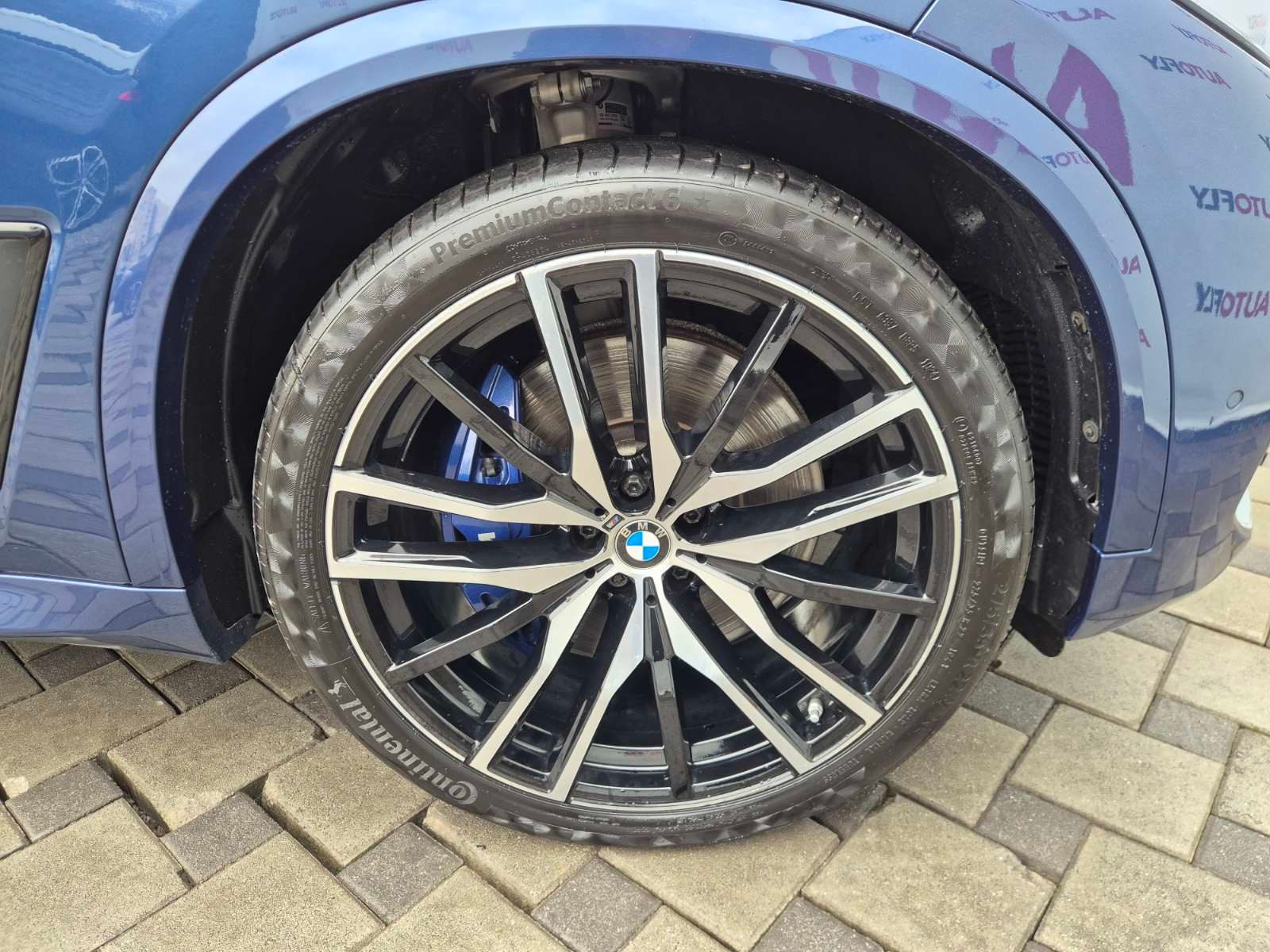 2020 BMW X5 M Sport — fotografija 24