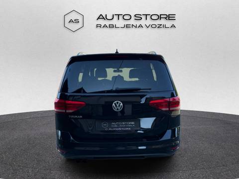 2018 Volkswagen Touran Highline — sličica 7
