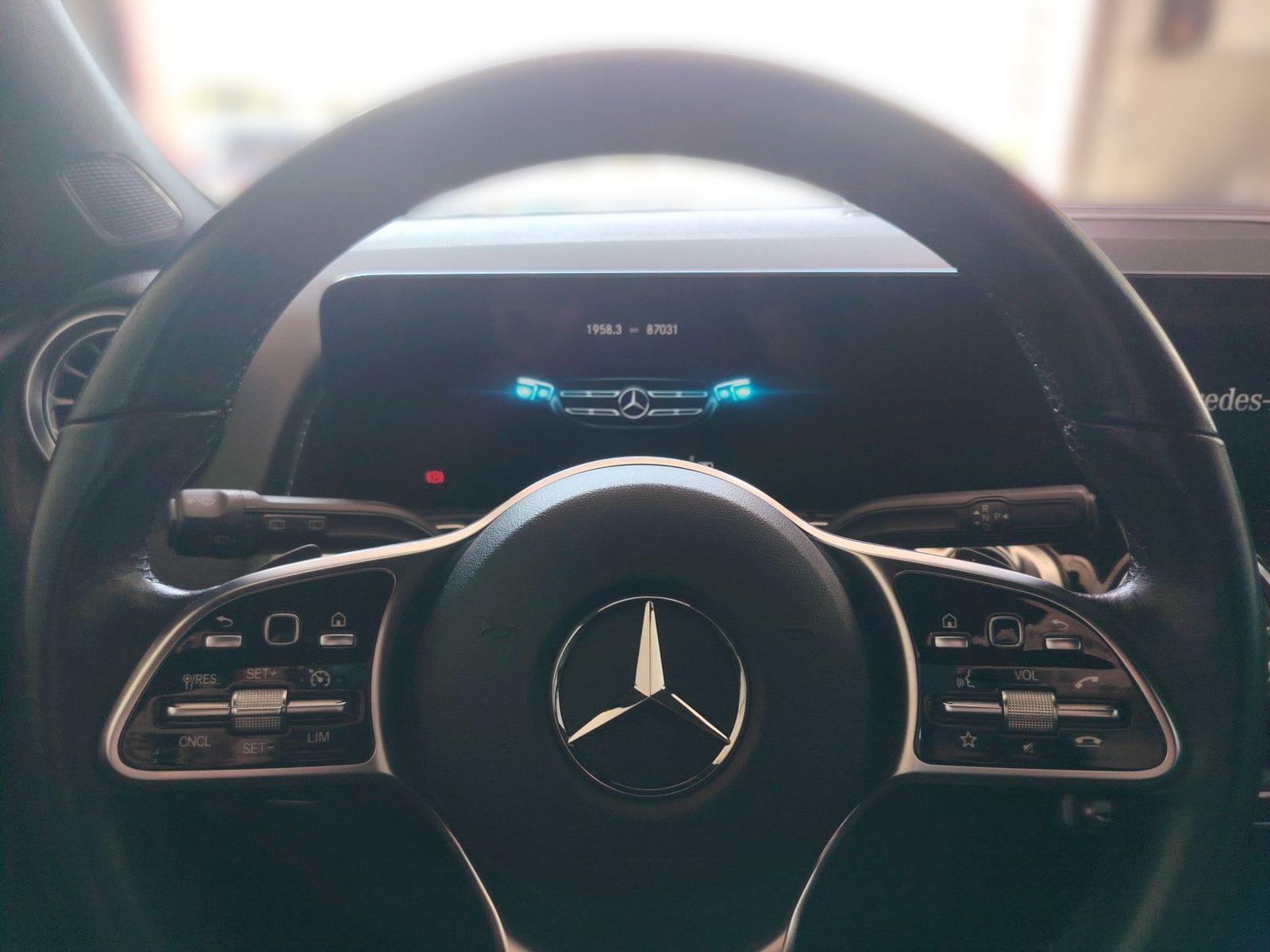 2023 Mercedes-Benz GLB — fotografija 16