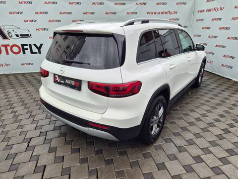 2021 Mercedes-Benz GLB — sličica 8