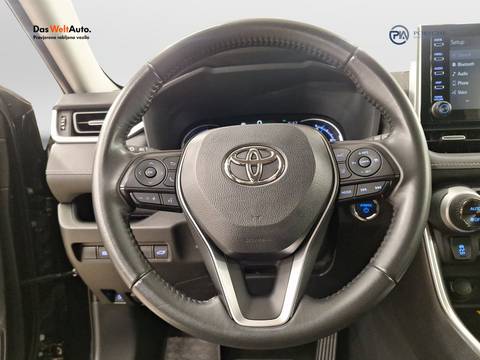 2022 Toyota RAV4 — sličica 11