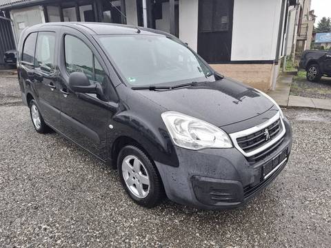 2015 Peugeot Partner — sličica 3
